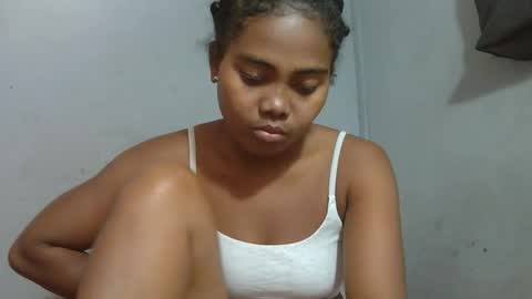 Snapshot of ismayrah chatting on 04/24/26, 12:40 ismayrah online show from 04/24/26, 12:40
