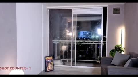 Julyane online show from 11/23/25, 02:11