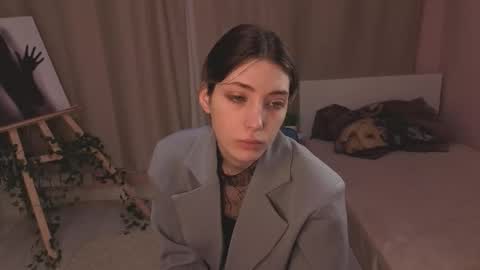 Emilia online show from 03/06/26, 06:10