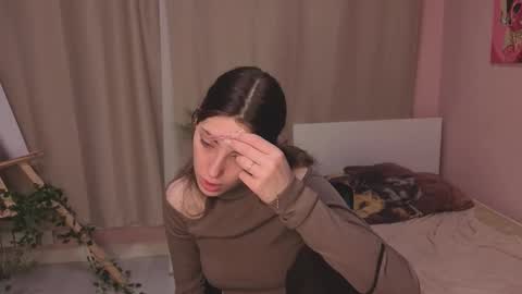 Emilia online show from 03/07/26, 06:21