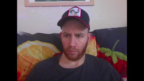 Tall Jewish Ginger DOM online show from 12/17/24, 10:12