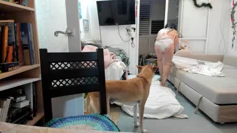 Marta online show from 12/20/24, 03:10