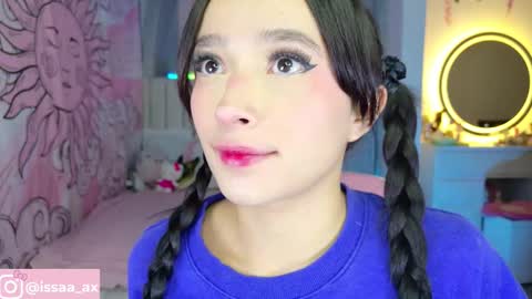I S S A B E L A Igissaa ax    Xlittleissa  online show from 03/12/26, 12:11