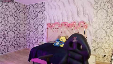 Issa online show from 03/14/26, 03:23