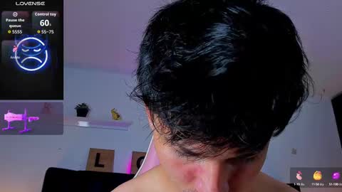 Issac online show from 09/11/25, 04:01