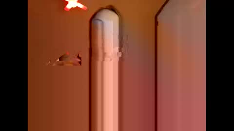 Yiz online show from 01/04/25, 01:21