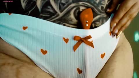 Yiz online show from 02/16/25, 07:26