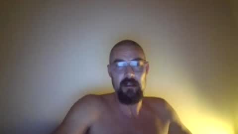 Snapshot of isso7 chatting on 09/29/25, 11:20 isso7 online show from 09/29/25, 11:20