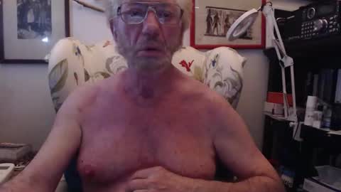 ImYourBitch online show from 06/03/26, 04:04