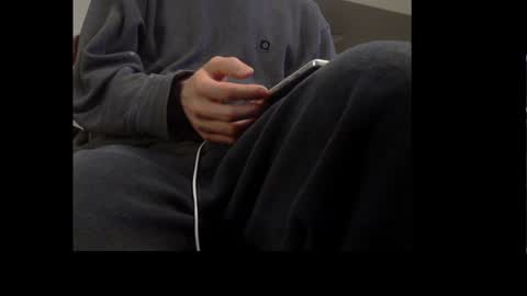 Snapshot of ital25usa chatting on 12/03/24, 12:35 ital25usa online show from 12/03/24, 12:35