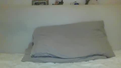 italian_boy_22 online show from 04/10/26, 11:20