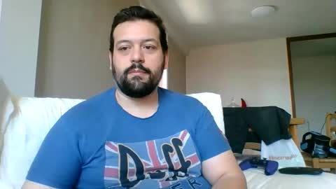 Snapshot of italianbigboy932 chatting on 05/12/26, 08:55 italianbigboy932 online show from 05/12/26, 08:55