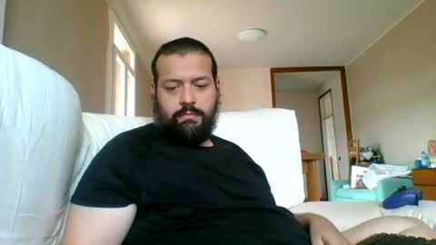 Snapshot of italianbigboy932 chatting on 06/25/26, 02:54 italianbigboy932 online show from 06/25/26, 02:54