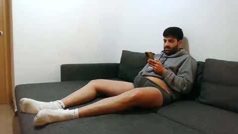 Snapshot of italianboybcn chatting on 12/29/24, 06:38 italianboybcn online show from 12/29/24, 06:38