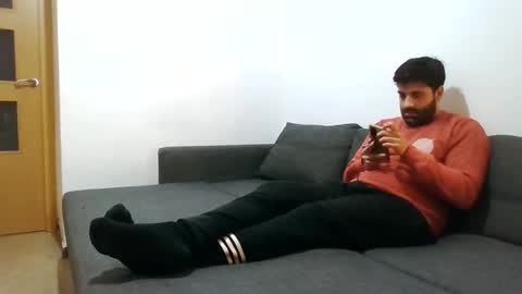 Snapshot of italianboybcn chatting on 01/03/25, 11:44 italianboybcn online show from 01/03/25, 11:44