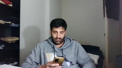 Snapshot of italianboybcn chatting on 03/04/25, 05:56 italianboybcn online show from 03/04/25, 05:56