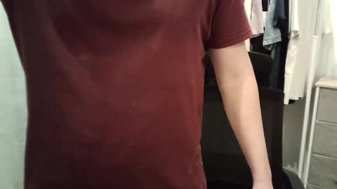 Snapshot of italianboybcn chatting on 10/08/25, 07:22 italianboybcn online show from 10/08/25, 07:22