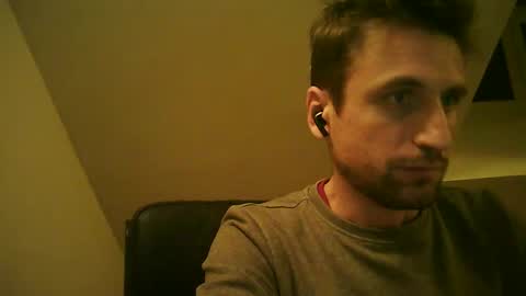 Snapshot of italiano116116 chatting on 12/01/24, 04:29 italiano116116 online show from 12/01/24, 04:29