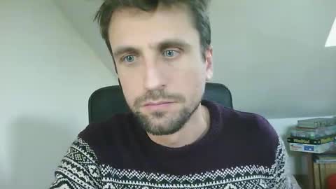 Snapshot of italiano116116 chatting on 02/05/25, 02:48 italiano116116 online show from 02/05/25, 02:48