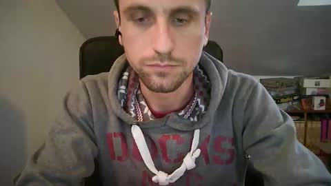 italiano116116 online show from 11/30/25, 03:16