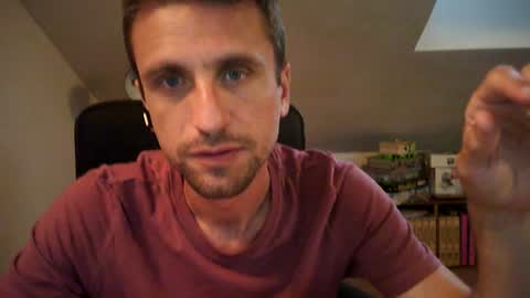 Snapshot of italiano116116 chatting on 06/17/26, 07:04 italiano116116 online show from 06/17/26, 07:04