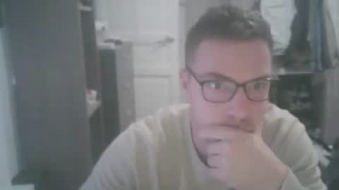 S online show from 11/09/25, 03:10