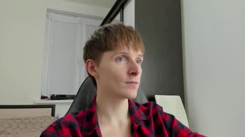 Ethan online show from 11/25/25, 05:46