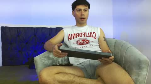 Ithan and Friends online show from 02/18/26, 06:42