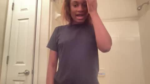 5ive AM online show from 10/15/25, 01:17