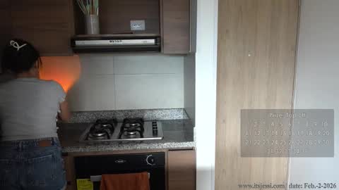 Jessi online show from 02/02/26, 08:51