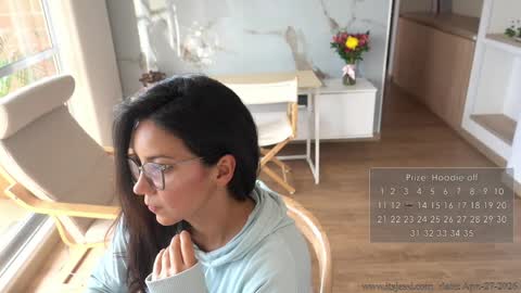 Snapshot of its_jessi chatting on 04/27/26, 09:13 Jessi online show from 04/27/26, 09:13