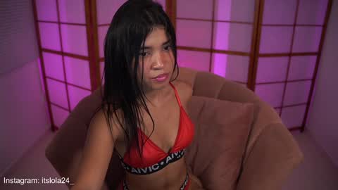   online show from 01/21/25, 03:26