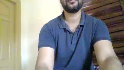 its_me_2323 online show from 05/15/26, 04:30