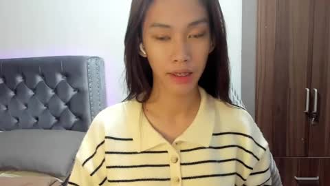 Cora online show from 02/06/25, 06:29