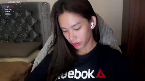 Cora online show from 02/24/25, 05:33