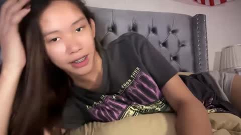 Cora online show from 09/19/25, 09:00