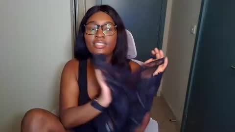 itsanna_b online show from 07/02/26, 03:23