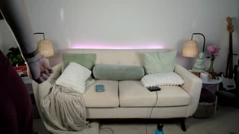 itschloelaurent online show from 06/03/26, 10:04