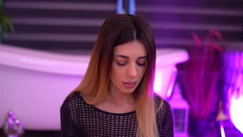 itsivylicious online show from 02/16/26, 05:36