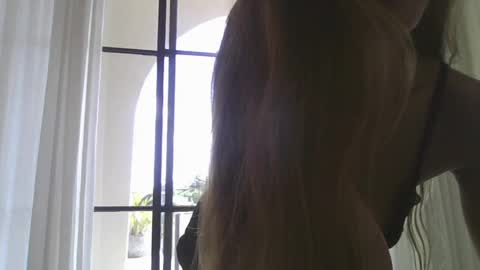 Snapshot of itskatarina chatting on 05/08/26, 05:02 katarina online show from 05/08/26, 05:02