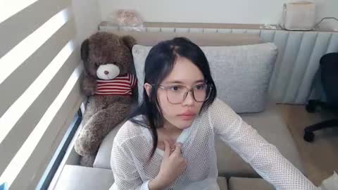 itskittyy online show from 10/26/25, 08:53