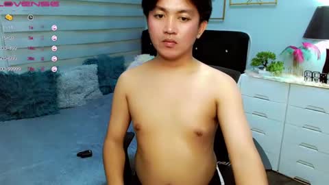 Snapshot of itsme_berniexx chatting on 01/02/25, 07:40 ask me online show from 01/02/25, 07:40