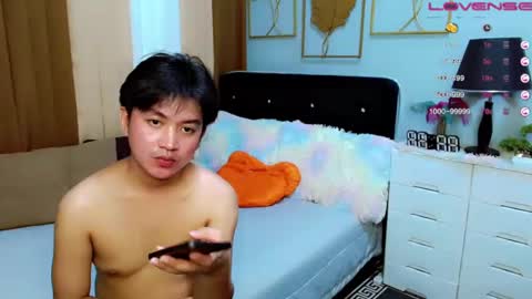 Snapshot of itsme_berniexx chatting on 01/26/25, 10:45 ask me online show from 01/26/25, 10:45