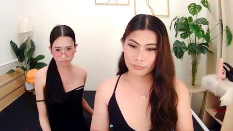 Snapshot of itsme_kat chatting on 06/17/26, 04:19 itsme_kat online show from 06/17/26, 04:19