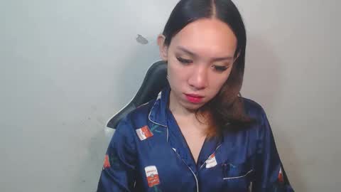 itsmehotqueen online show from 10/07/25, 11:40