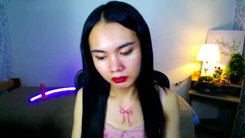 Snapshot of itsmeloveypinay chatting on 10/09/25, 06:17 itsmeloveypinay online show from 10/09/25, 06:17