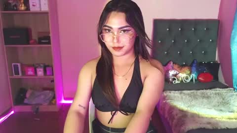 Siana online show from 02/10/25, 05:52