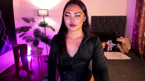 Siana online show from 04/25/26, 05:43