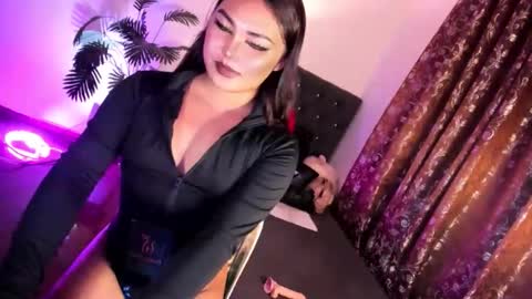Siana online show from 05/26/26, 11:50