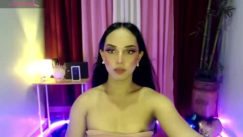 Sofia online show from 03/07/25, 01:09
